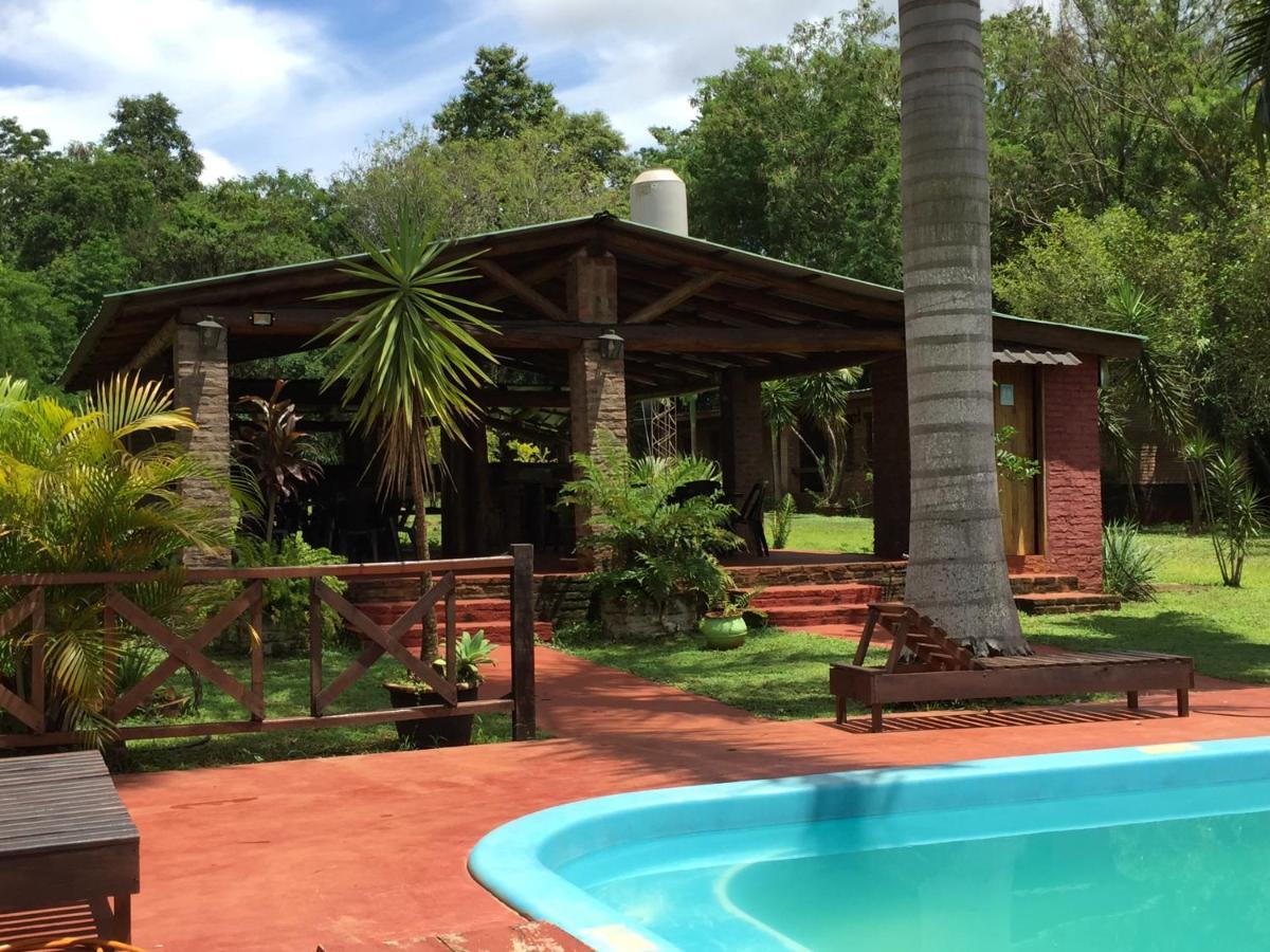 Cabanas Soltame Carnaval Puerto Iguazu Exterior photo